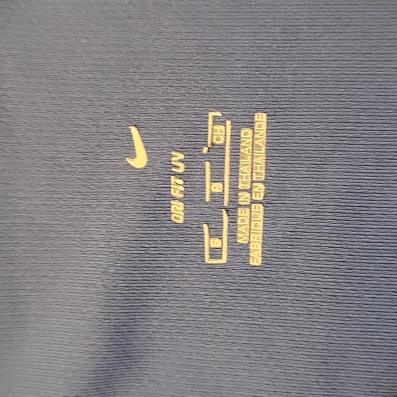 Dri Fit Top - Picture 4 of 4